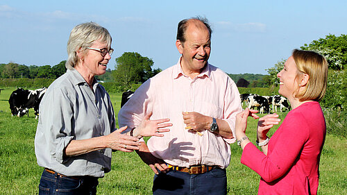 Helen Morgan speaking to some North Shropshire farmers